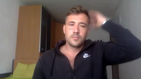 Namelezz elnamelez online show from September 21, 8:47 am