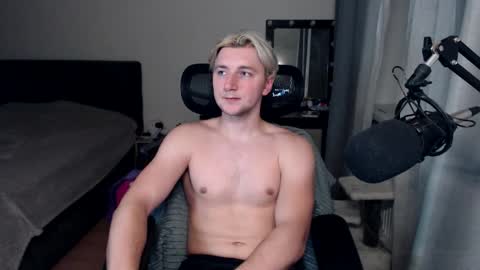 Elvin Vaenight online show from October 8, 10:47 pm