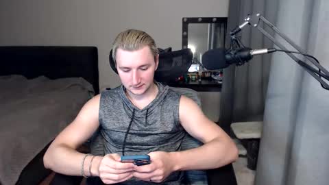 Elvin Vaenight online show from October 15, 10:17 pm