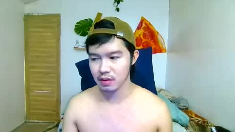 emersontwinks online show from February 18, 6:11 am