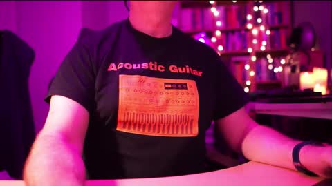 uk online show from November 13, 11:52 pm