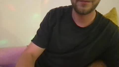 3from Desire online show from September 25, 9:02 pm