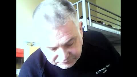 englishguysurrey online show from November 1, 12:09 pm