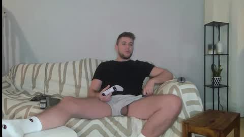 Englishladxxx online show from December 28, 12:47 am