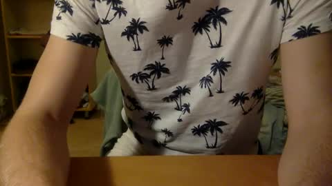 enjoy_me_now online show from December 4, 9:13 pm