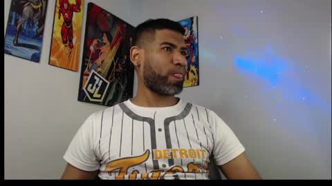 enriblack92 online show from February 4, 8:38 pm