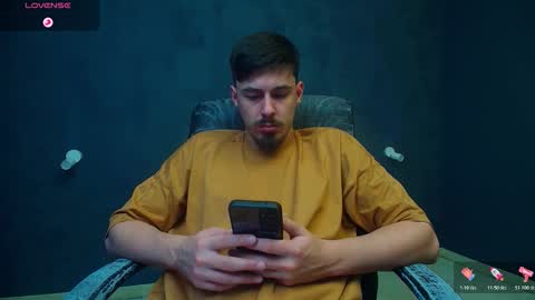 EnzoRace online show from November 18, 6:39 am