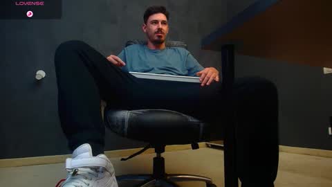 EnzoRace online show from October 10, 7:24 am