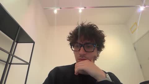 Snapshot of enzyme_ chatting on January 20, 7:46 pm enzyme_ online show from January 20, 7:46 pm