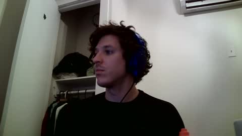 Snapshot of enzyme_ chatting on January 14, 2:19 am enzyme_ online show from January 14, 2:19 am