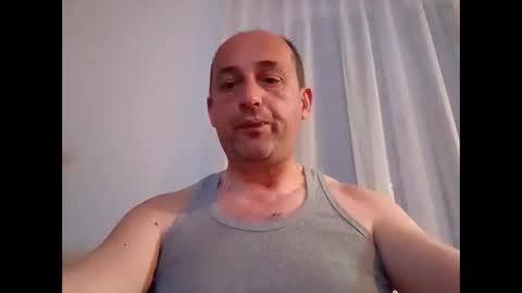 epu17 online show from April 15, 7:03 pm