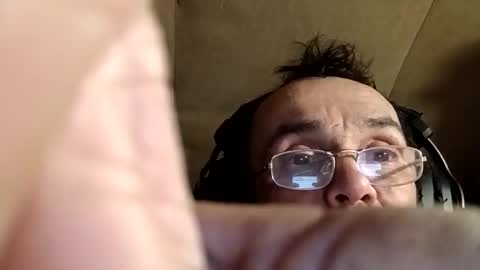 er693r online show from March 2, 10:11 am