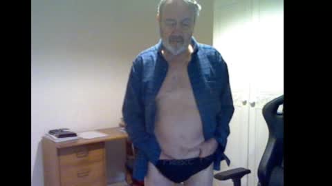 erasmus_d online show from November 24, 6:53 pm