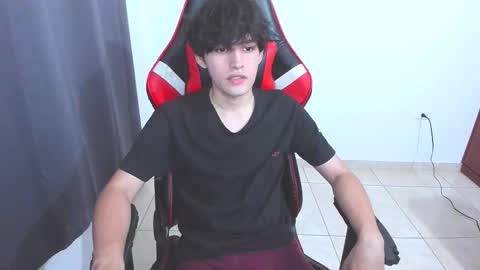 eren_tatakae online show from October 11, 2:37 am