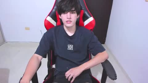 eren_tatakae online show from February 21, 5:03 pm