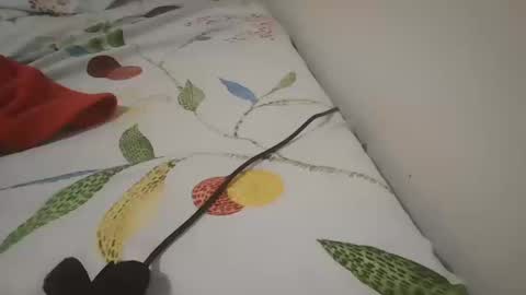Snapshot of erena_70 chatting on October 10, 5:12 am erena_70 online show from October 10, 5:12 am