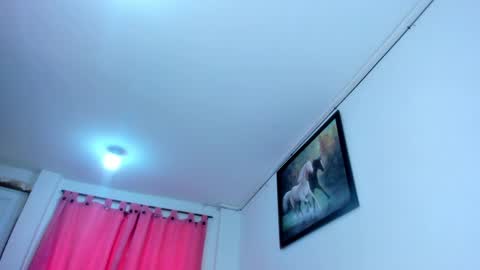 Snapshot of eric_twink18 chatting on March 7, 3:18 pm eric_twink18 online show from March 7, 3:18 pm