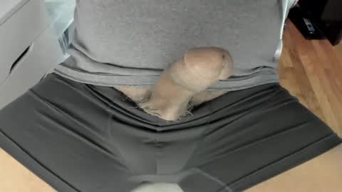 EricBishop1 online show from April 5, 10:28 pm