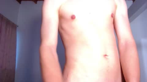 Erik rodriguez online show from November 16, 10:45 pm