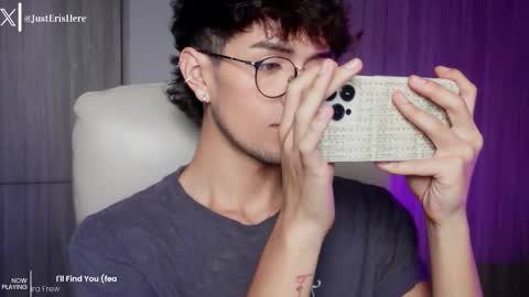   online show from March 25, 2:32 pm