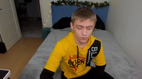 Max online show from January 16, 11:06 pm