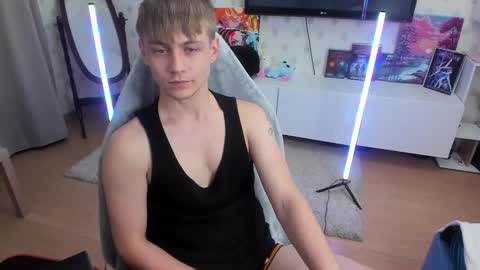 Max online show from September 21, 1:28 am