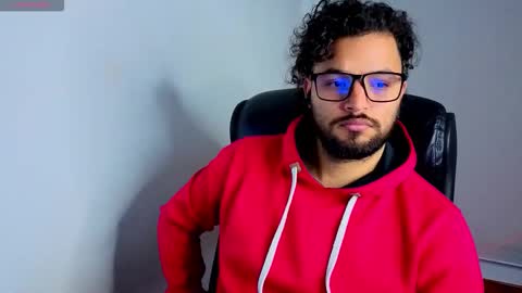 ernesto rodriguez 82 online show from October 17, 5:33 am