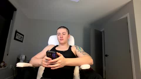 erosgoddes online show from April 16, 6:46 am