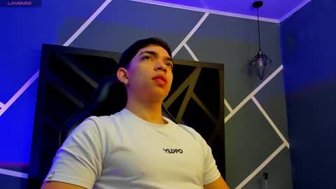 Eryon online show from October 10, 11:15 am