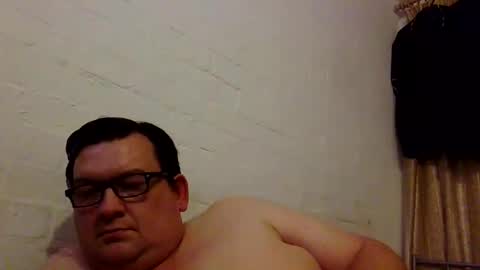 essexman44 online show from March 9, 12:48 am