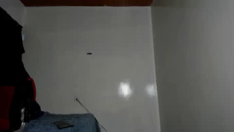 estebanlobo online show from November 22, 1:05 am