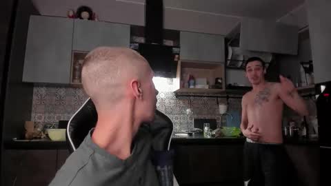 LOUIS online show from January 15, 9:46 am