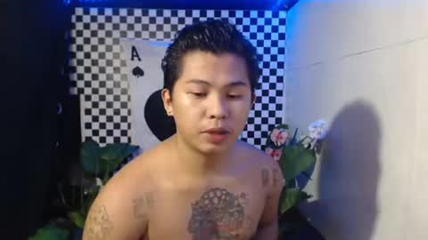 Snapshot of esward_tynn chatting on October 23, 2:48 am im esward tynn online show from October 23, 2:48 am