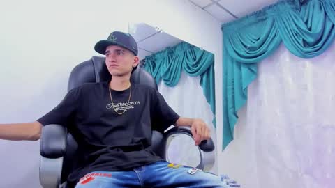 Ethan online show from December 21, 7:49 pm