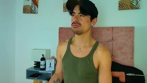 ethan  online show from February 9, 3:55 am