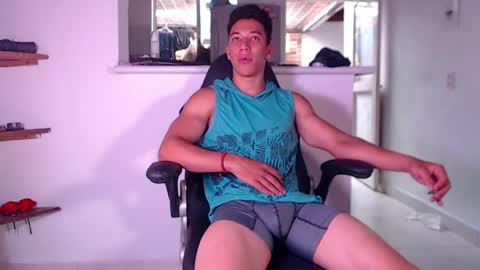 Ethan Noir online show from June 2, 3:13 pm