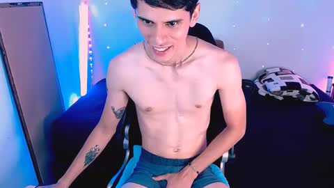 Snapshot of ethancoleeman chatting on September 14, 2:41 pm EthanColeeman online show from September 14, 2:41 pm
