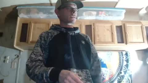 Ethan Steele online show from January 4, 1:31 am