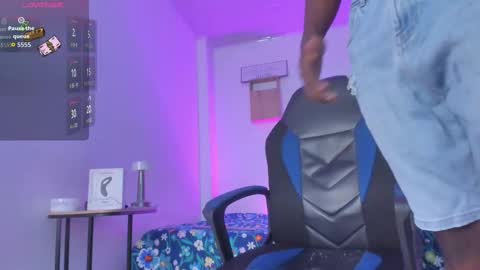 Ethan online show from October 11, 2:15 am
