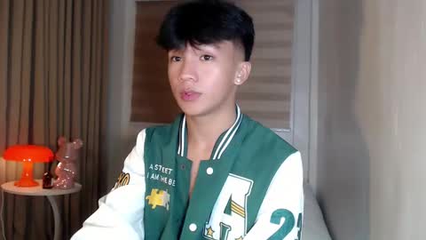 Rey online show from March 5, 5:09 pm