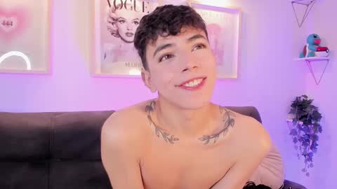 Evan voss  help me get 200 likesindependent model online show from November 10, 12:32 pm