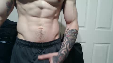 Snapshot of evancage chatting on February 5, 11:50 pm evan cage online show from February 5, 11:50 pm
