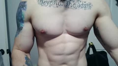 Snapshot of evancage chatting on March 1, 4:44 pm evan cage online show from March 1, 4:44 pm