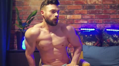 David online show from April 10, 8:27 pm