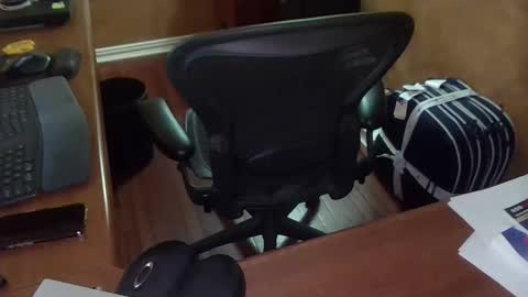 exhibitman69_ldb online show from February 15, 5:13 am