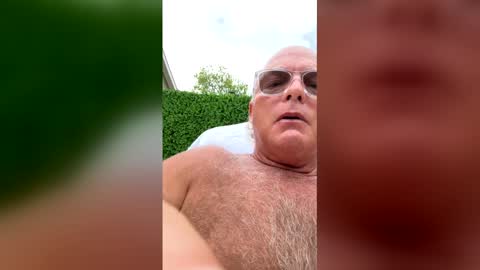 exhibitman69_ldb online show from June 6, 10:27 pm