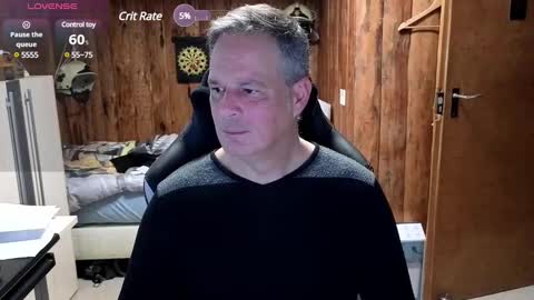 Snapshot of exibe1219 chatting on February 8, 10:07 am exibe1219 online show from February 8, 10:07 am