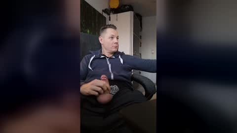 Marcel Kreuzer online show from December 17, 8:10 am