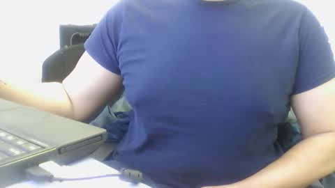 derssing online show from February 24, 8:15 am