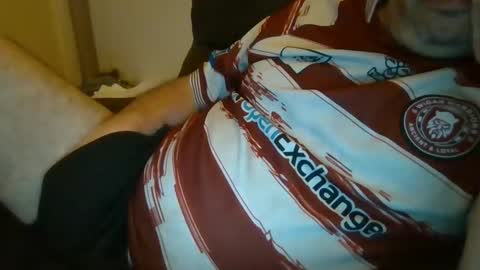 Snapshot of exxxup chatting on October 3, 7:08 pm exxxup online show from October 3, 7:08 pm